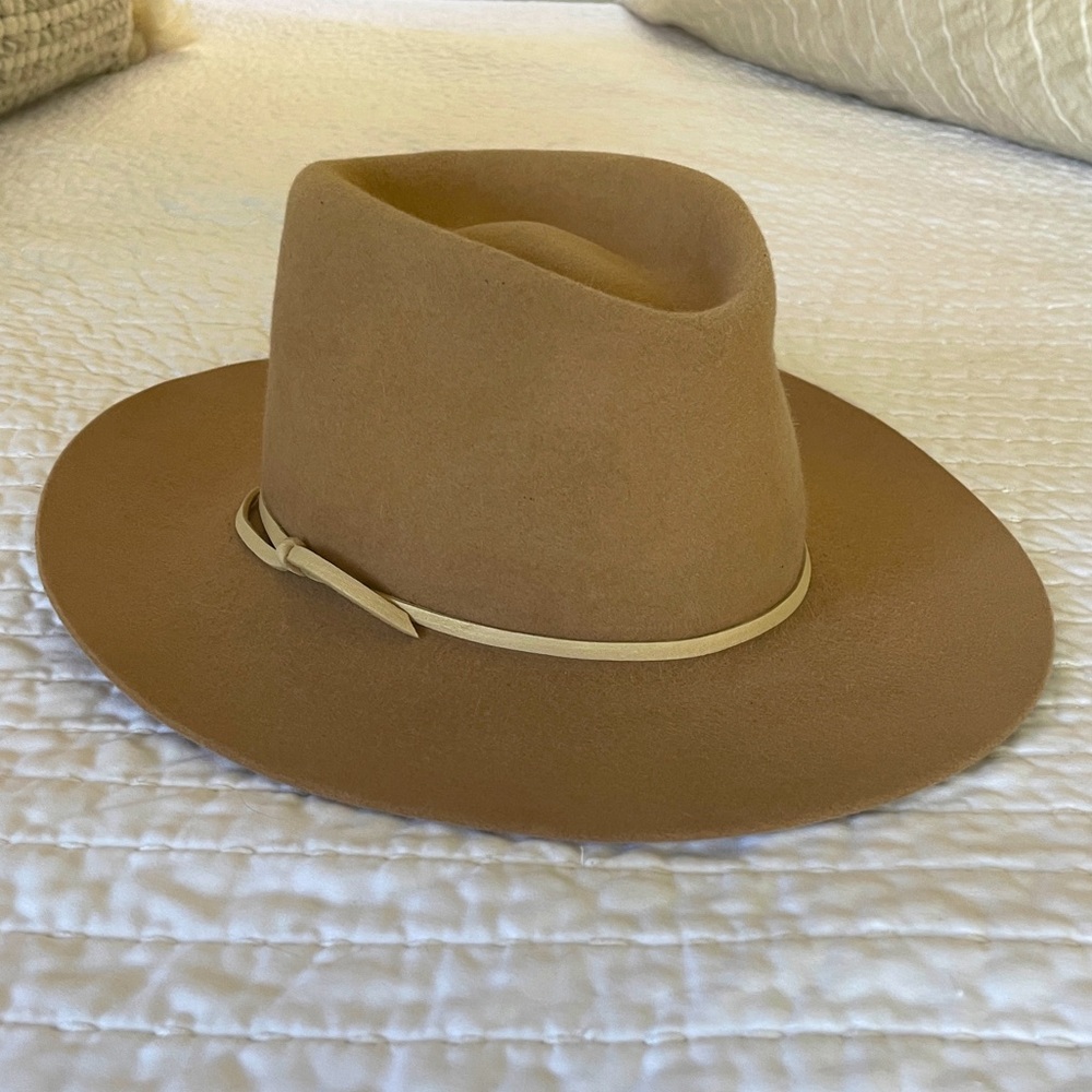 Custom Beaver Hat 7 1/8 caramel brown